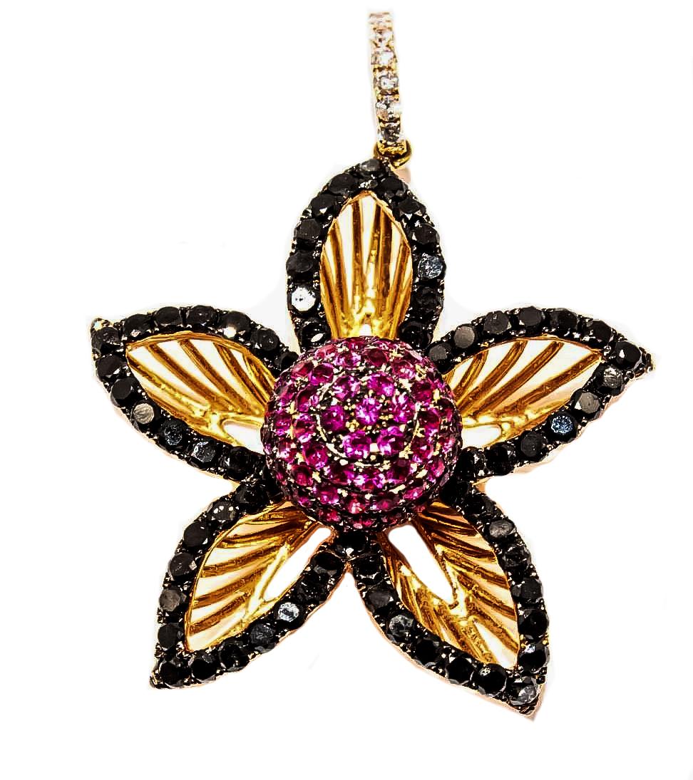 Кулон с бриллиантами и сапфирами