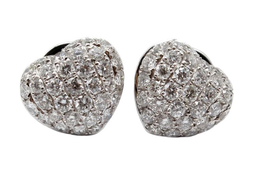  Серьги с бриллиантами-гвоздики