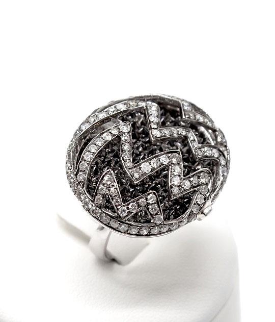 Кольцо  с бриллиантами