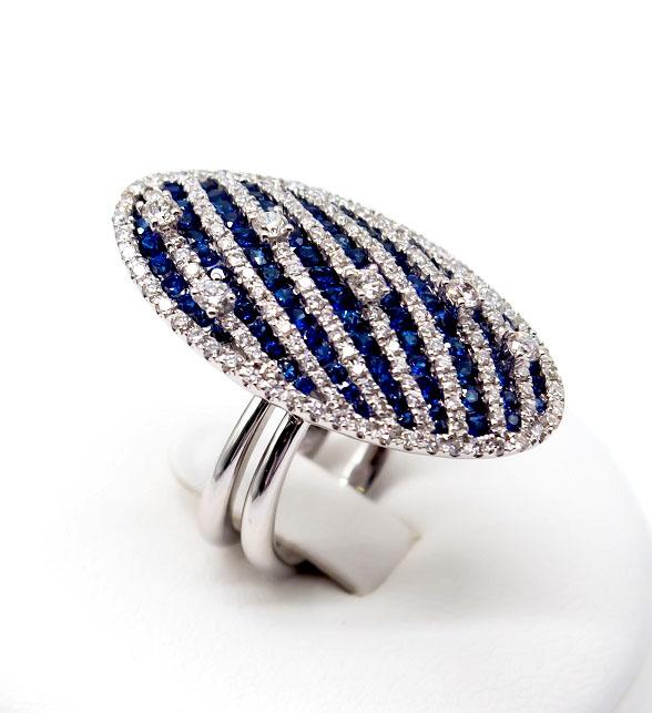 Брильянтовое кольцо с сапфирами