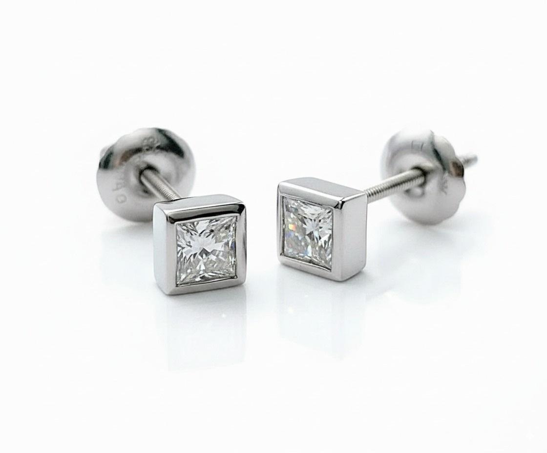 Серьги гвозди из  584 пробы